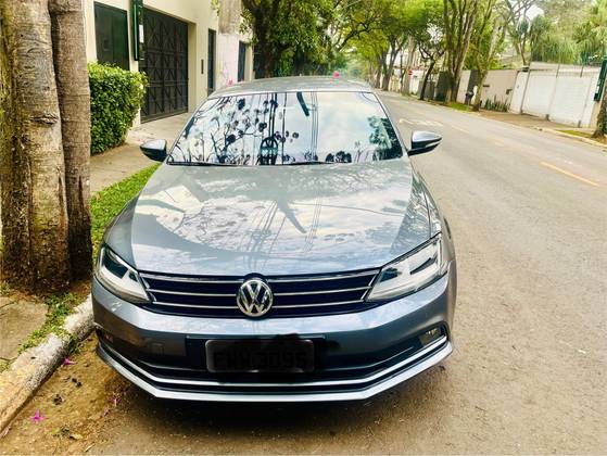 VOLKSWAGEN JETTA 1.4 16V TSI COMFORTLINE GASOLINA 4P TIPTRONIC